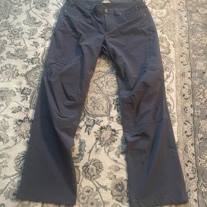 Duluth Trading Co. size 14 x 31 Flexpedition pants